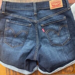 Brand New Levi's Women's Jean Shorts
